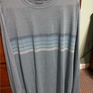 Patagonia Blue and Gray Long Sleeve Tees